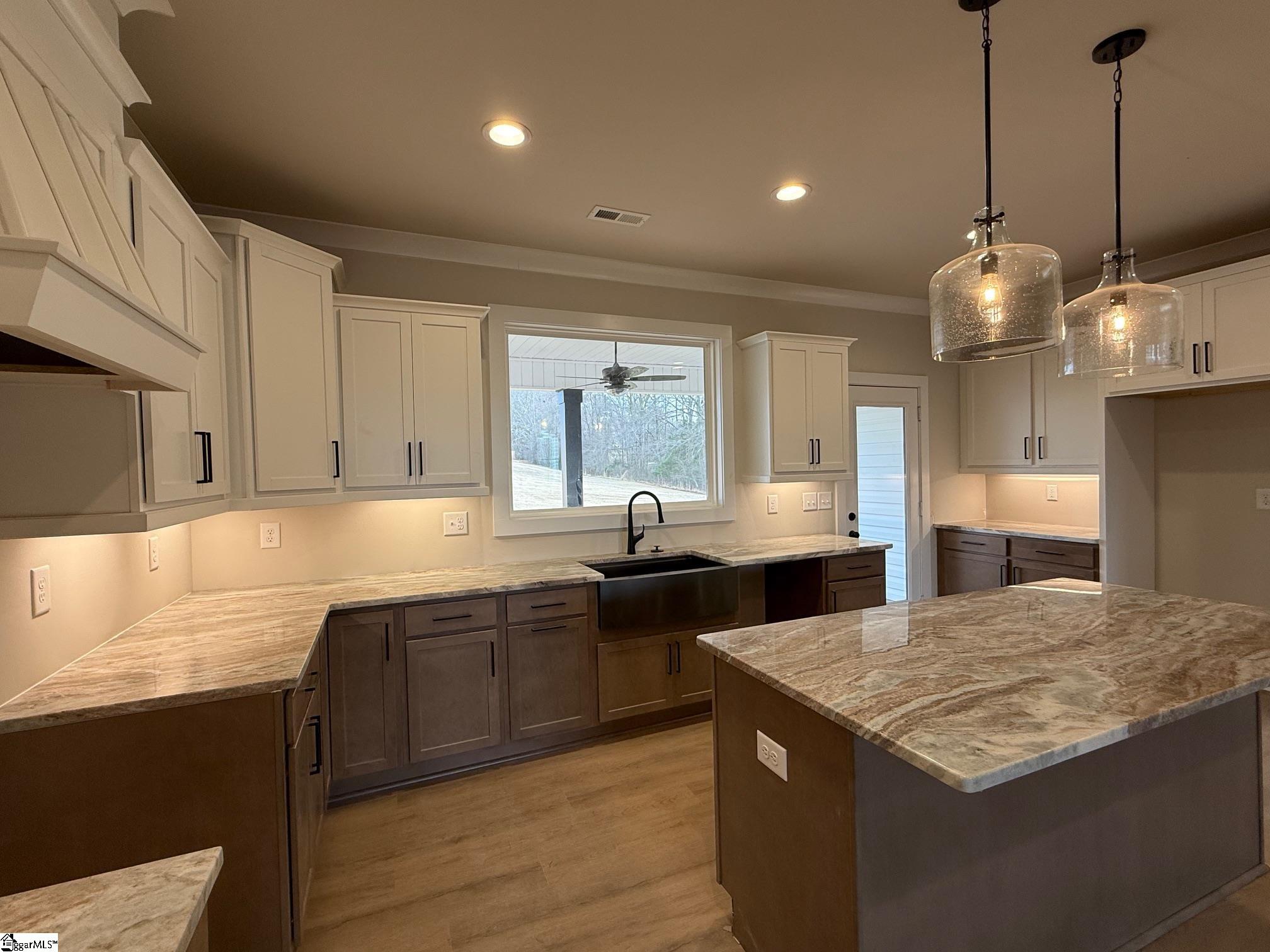 116 Mimosa Road Lyman, SC 29365 - Photo 5 of 12