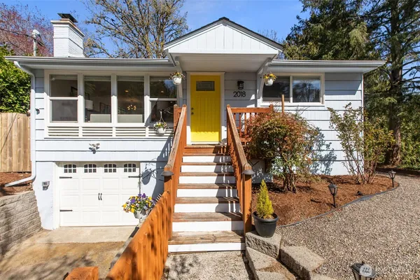 $875,000 | 2018 Northeast 97th Street, Seattle, WA 98115