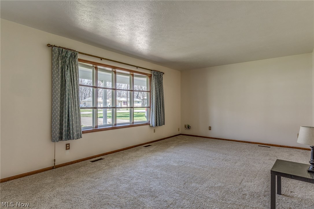 8350 Edgewood Road Mentor, OH 44060 - Photo 7 of 25 Gallery Image 7