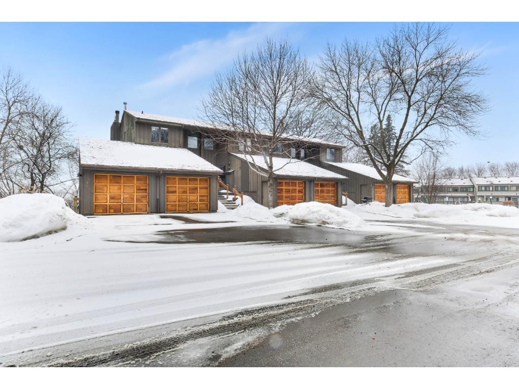 8960 Neill Lake Road Eden Prairie, MN 55347 - Photo 1 of 24 Gallery Image 1