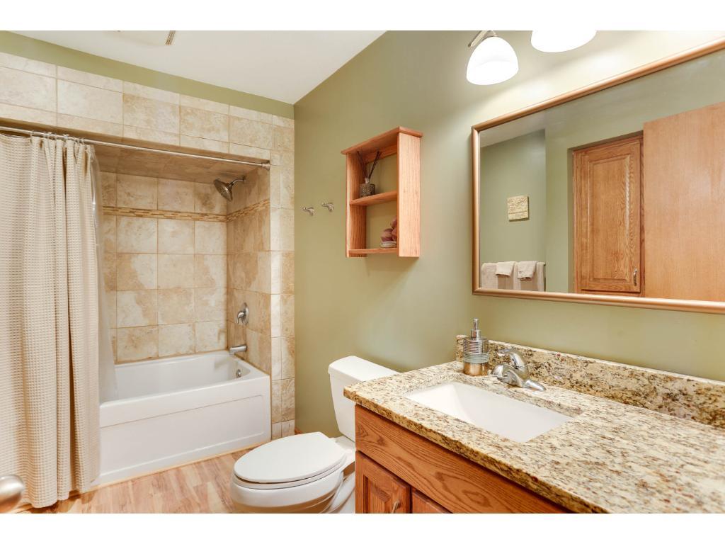 8960 Neill Lake Road Eden Prairie, MN 55347 - Photo 21 of 24 Gallery Image 21