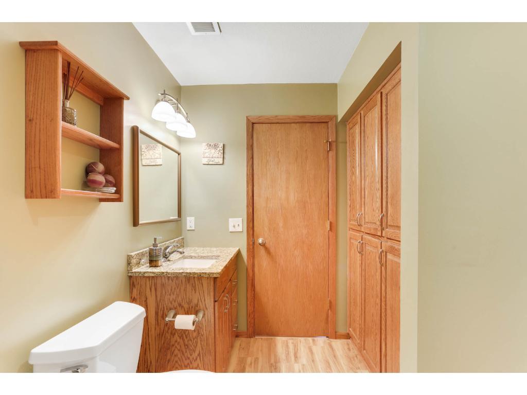 8960 Neill Lake Road Eden Prairie, MN 55347 - Photo 23 of 24 Gallery Image 23