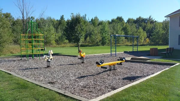 $731 | 8770 Cobblestone Road, Watervliet, MI 49098