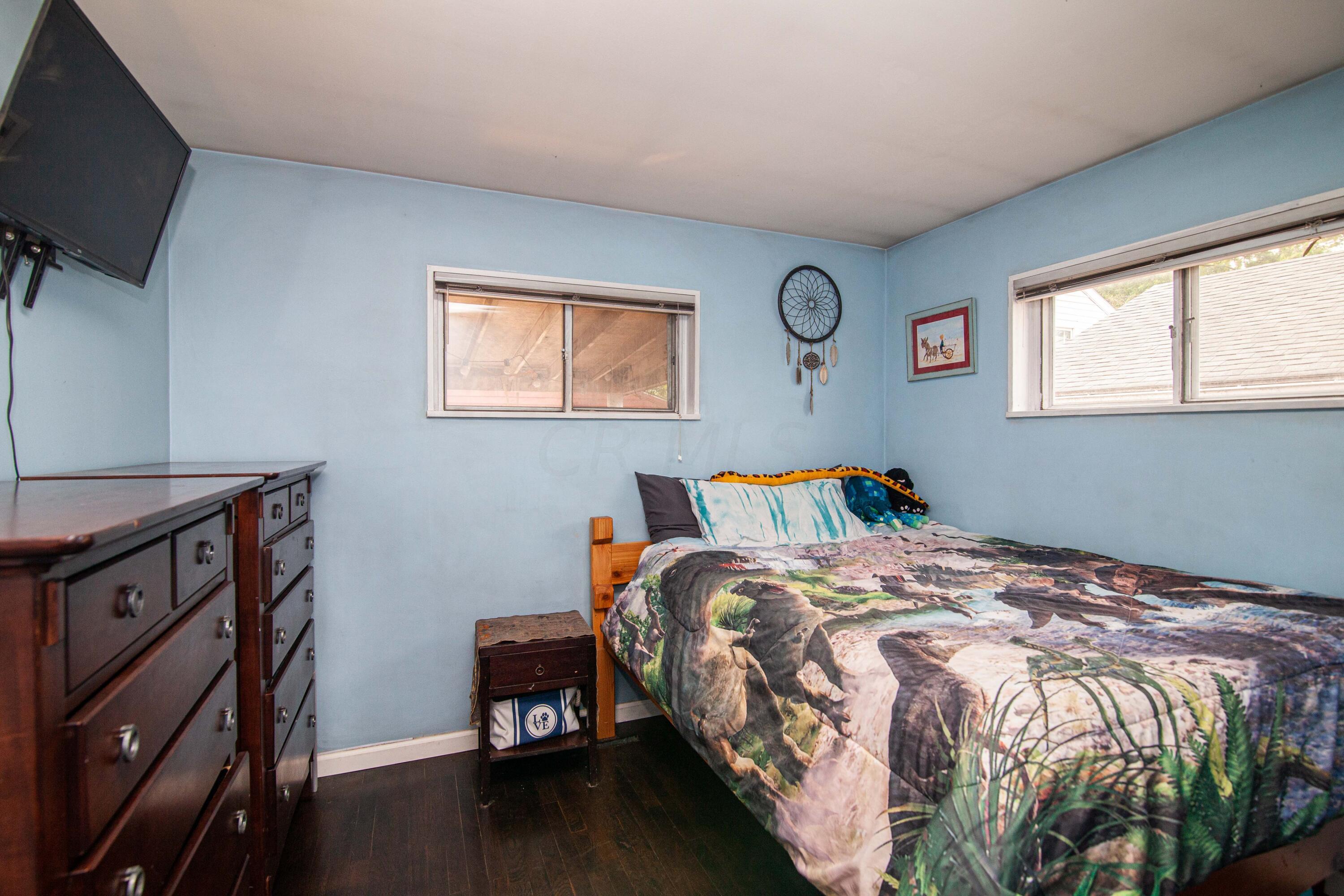 3217 Howey Road Columbus, OH 43224 - Photo 9 of 23 Howey Rd-21