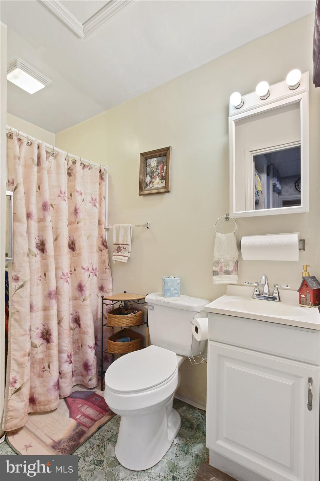 214 East Middle Street Hanover, PA 17331 - Photo 16 of 34 Gallery Image 16