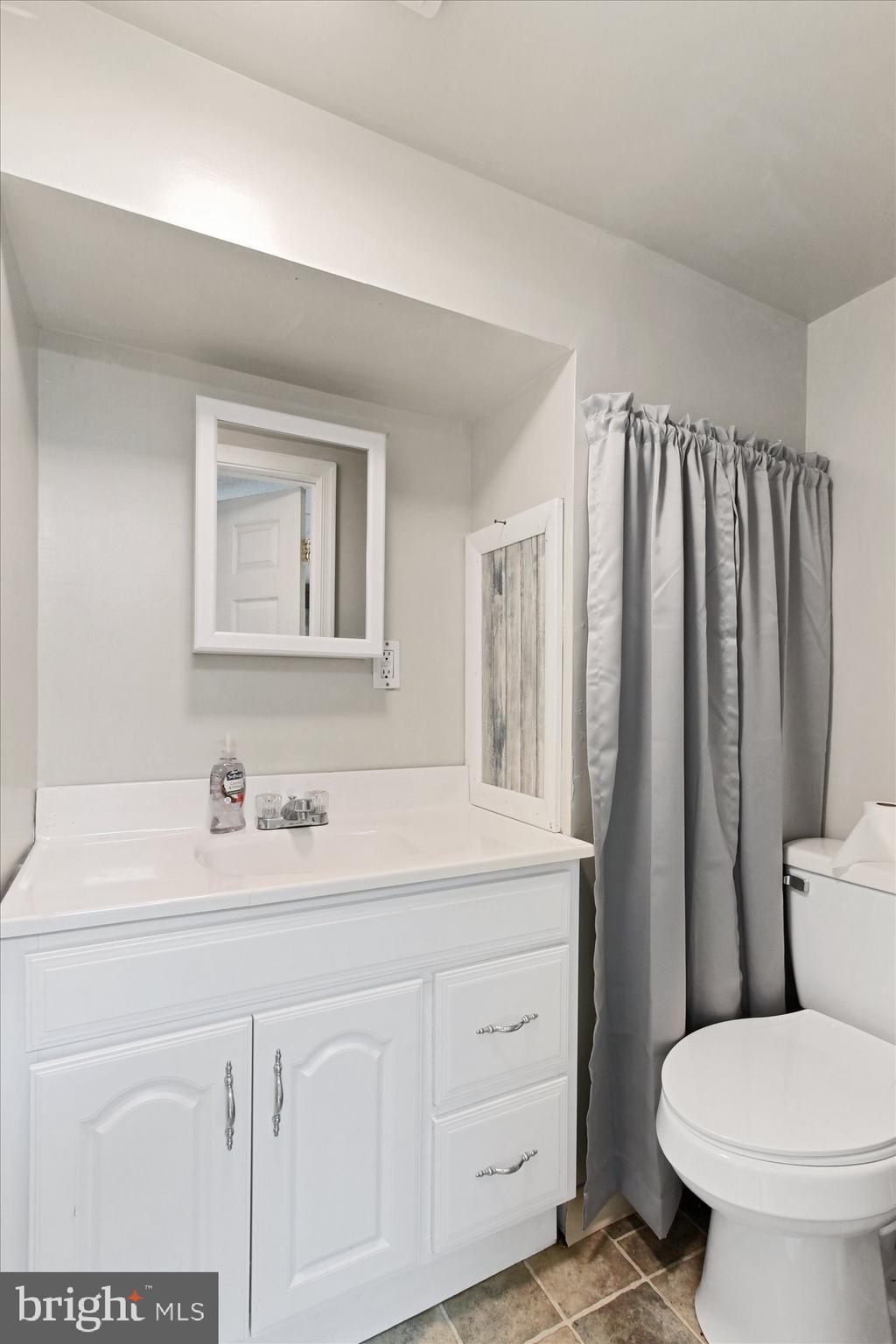 214 East Middle Street Hanover, PA 17331 - Photo 29 of 34 Gallery Image 29