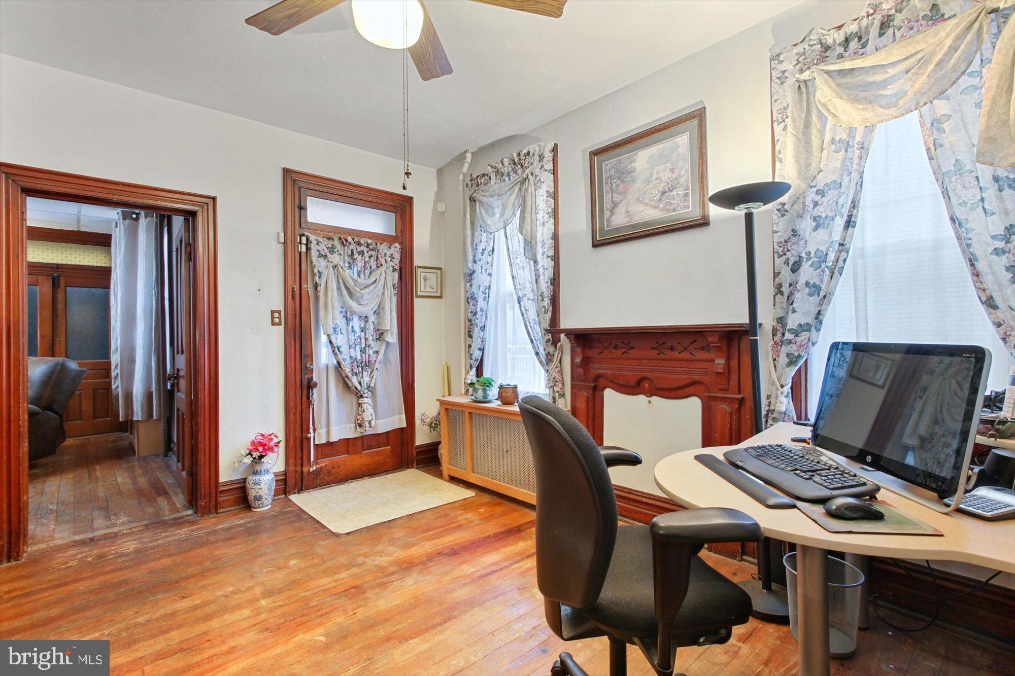 214 East Middle Street Hanover, PA 17331 - Photo 3 of 34 Gallery Image 3