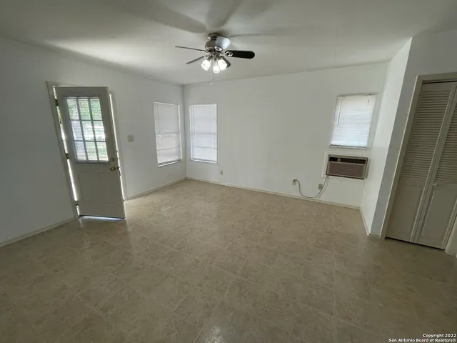 $1,195 | 27631 Timberline Drive, San Antonio, TX 78260