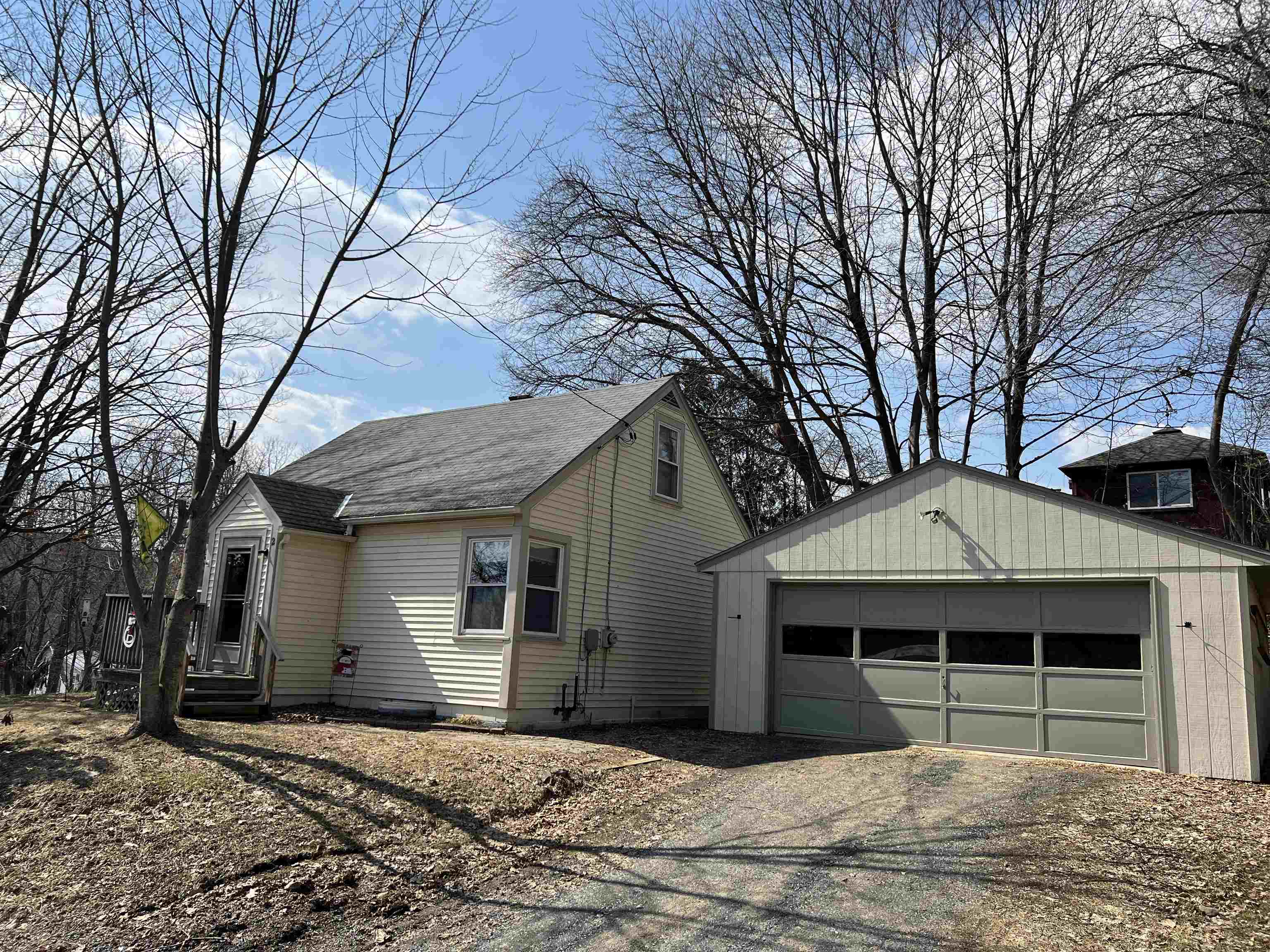 2 Curtis Street Springfield, VT 05156 - Photo 1 of 18