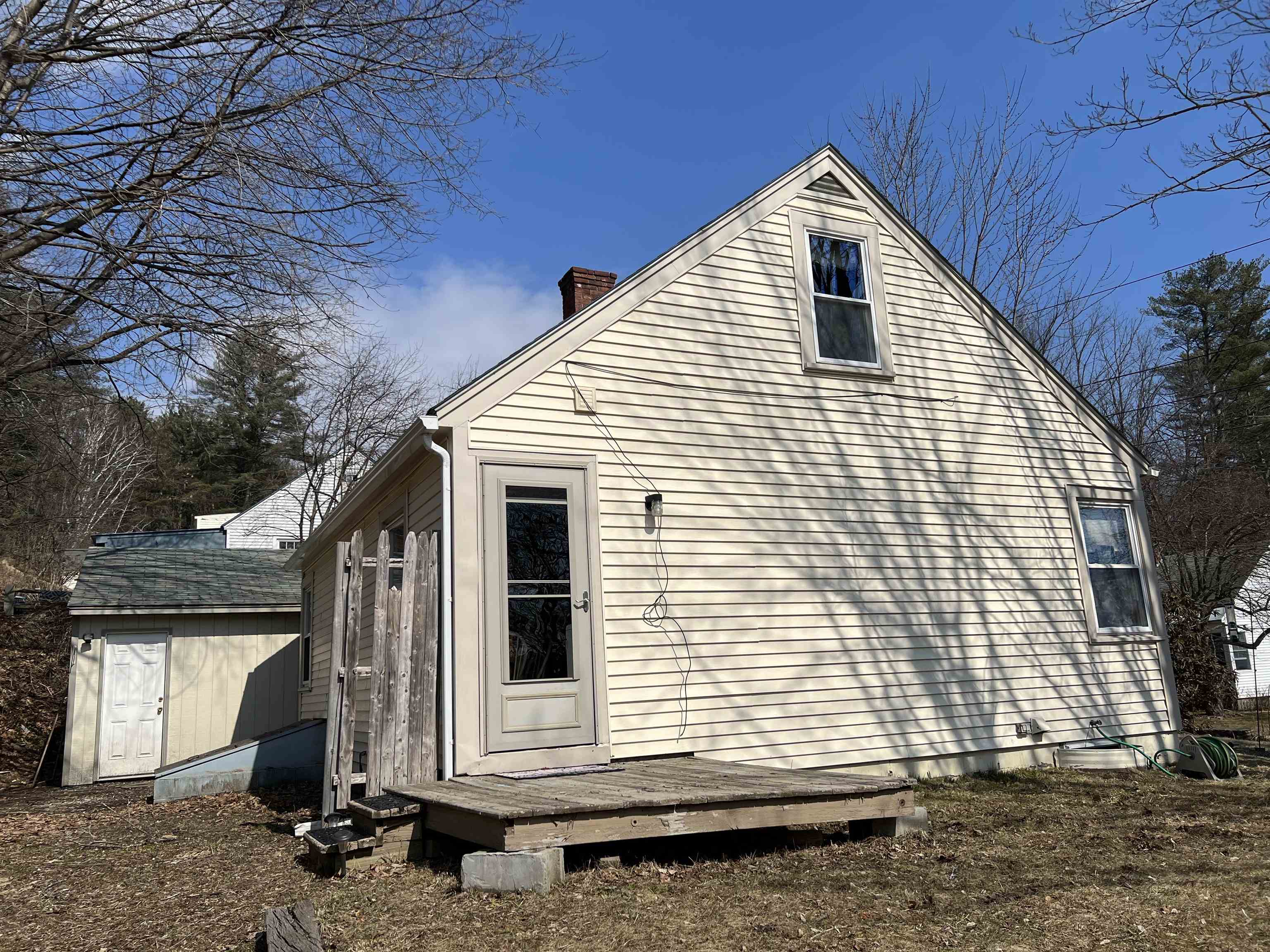 2 Curtis Street Springfield, VT 05156 - Photo 4 of 18