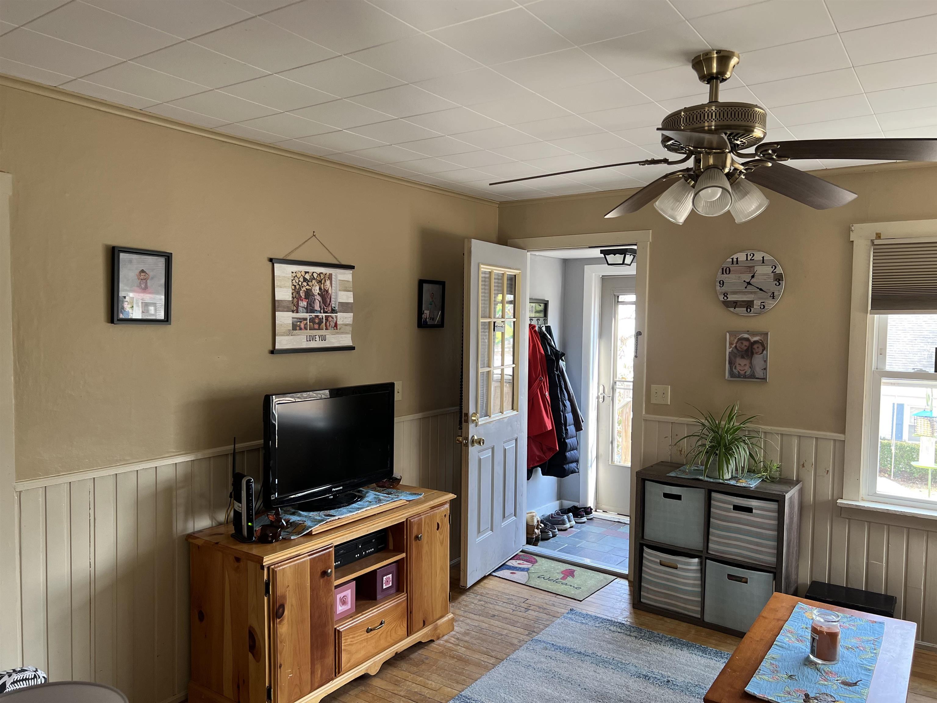 2 Curtis Street Springfield, VT 05156 - Photo 5 of 18