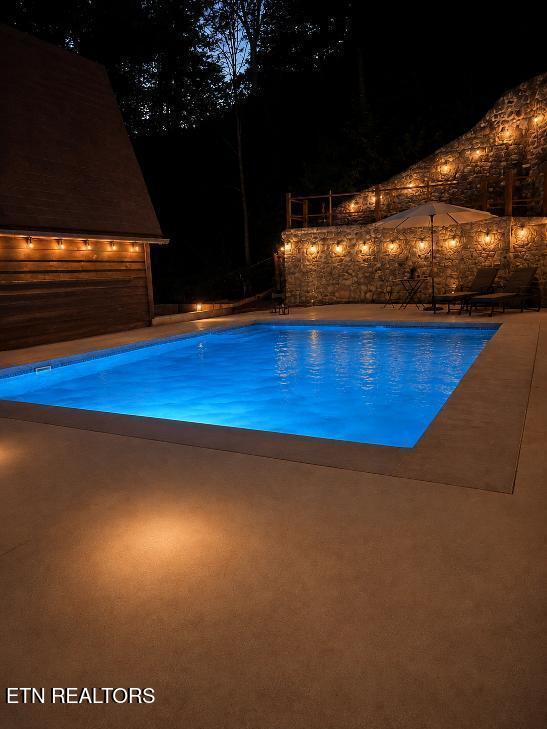 237 Foster Road Heiskell, TN 37754 - Photo 3 of 44 237 Foster Rd Listing Pool at night