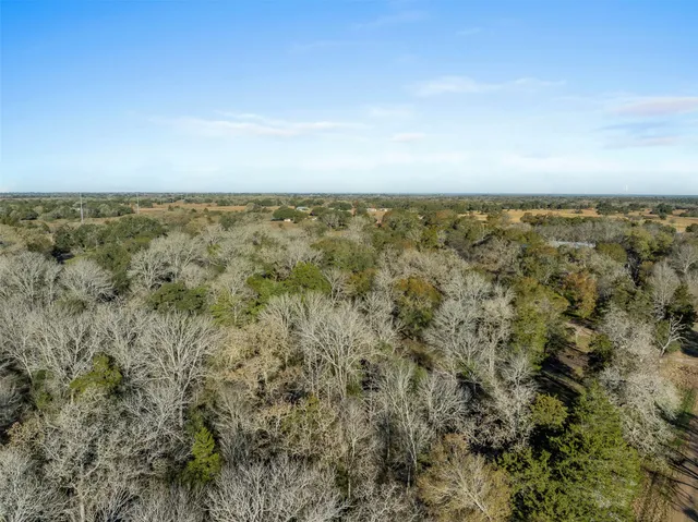 $395,000 | 1038 County Road 207, Weimar, TX 78962