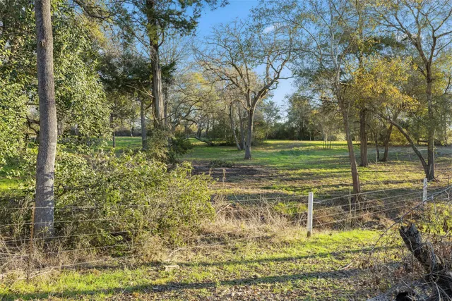 $395,000 | 1038 County Road 207, Weimar, TX 78962