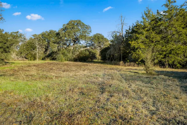 $395,000 | 1038 County Road 207, Weimar, TX 78962