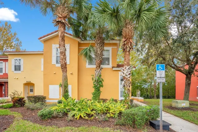 $327,900 | 8447 Crystal Cove Loop, Kissimmee, FL 34747