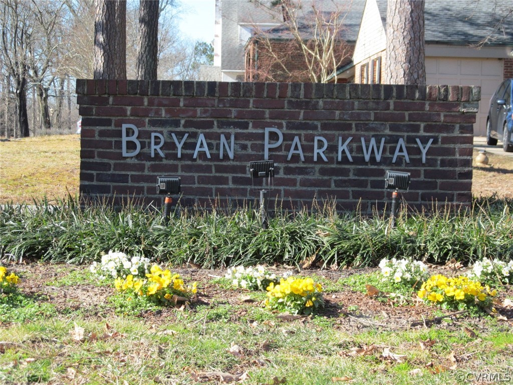 2126 Lennox Road Henrico, VA 23228 - Photo 1 of 42 Gallery Image 1