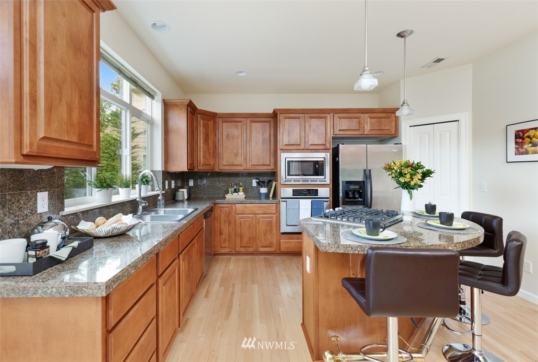 4759 Rutherford Circle Southwest Port Orchard, WA 98367 - Photo 6 of 29 Gallery Image 6