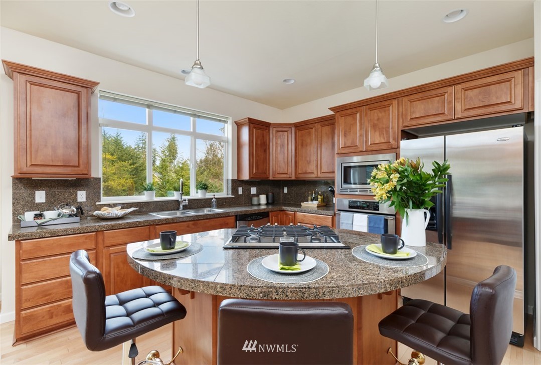 4759 Rutherford Circle Southwest Port Orchard, WA 98367 - Photo 7 of 29 Gallery Image 7