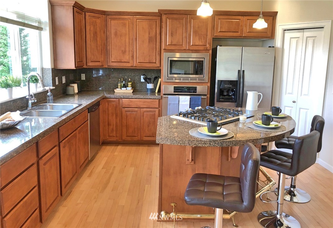 4759 Rutherford Circle Southwest Port Orchard, WA 98367 - Photo 9 of 29 Gallery Image 9