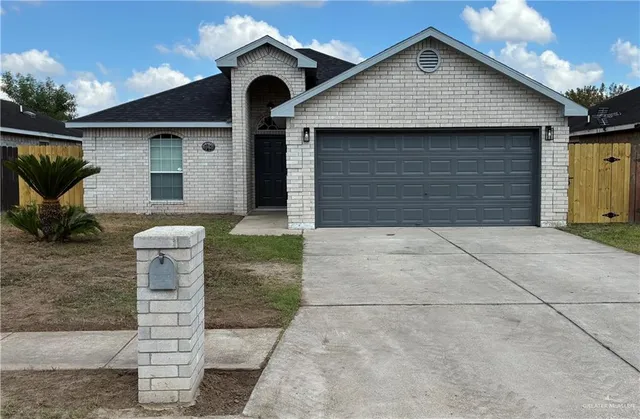 $1,500 | 4612 Sandpiper Avenue, McAllen, TX 78504