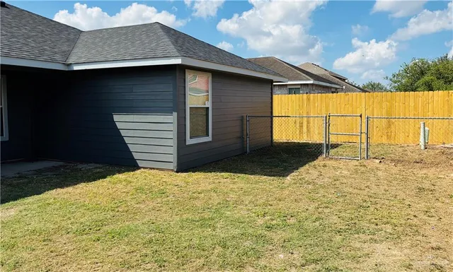 $1,500 | 4612 Sandpiper Avenue, McAllen, TX 78504