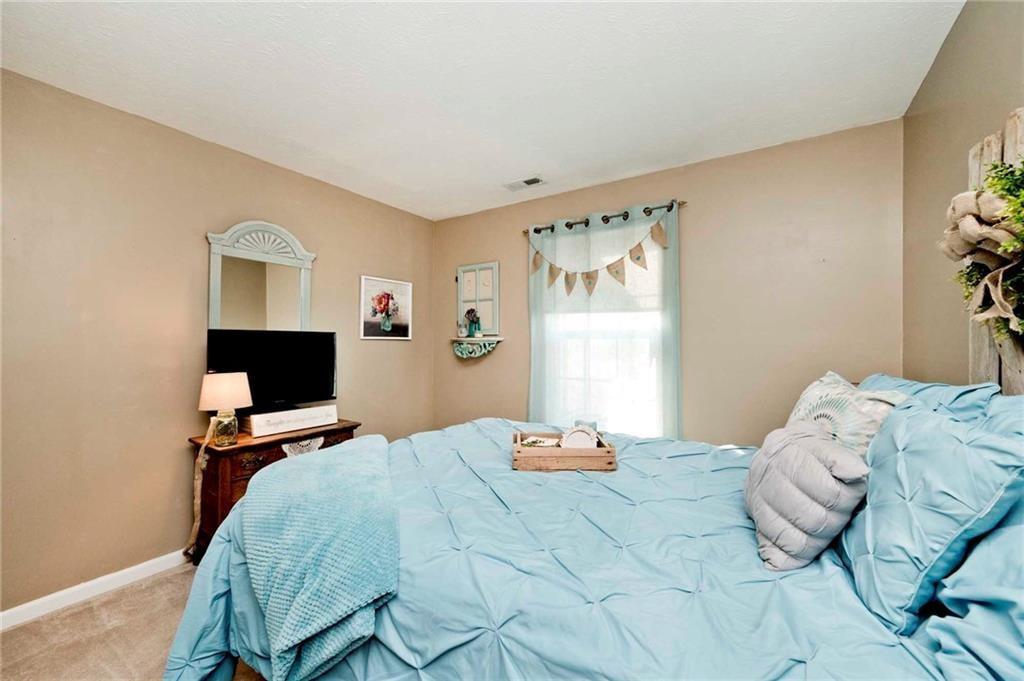 5822 Outer Bank Road Indianapolis, IN 46239 - Photo 12 of 27 Gallery Image 12