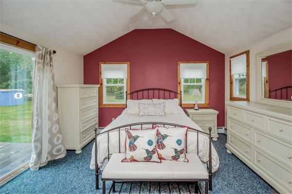58 Warren Street Georgetown, MA 01833 - Photo 9 of 14 Gallery Image 9