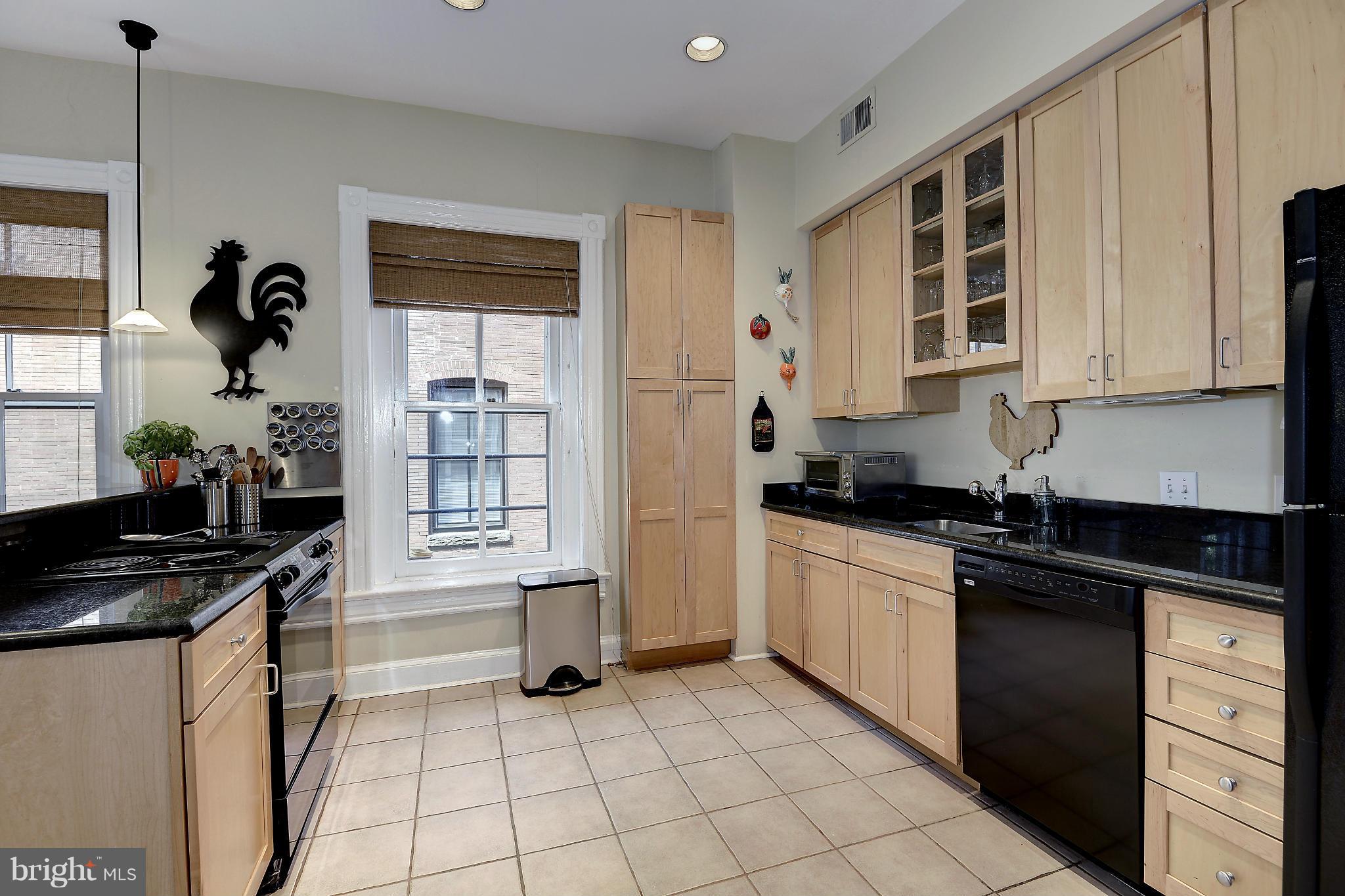 2013 Kalorama Road Northwest, Unit 6 Washington, DC 20009 - Photo 9 of 16 Kitchen