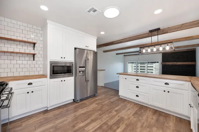 $575,000 | 6915 18th Avenue, Sacramento, CA 95820