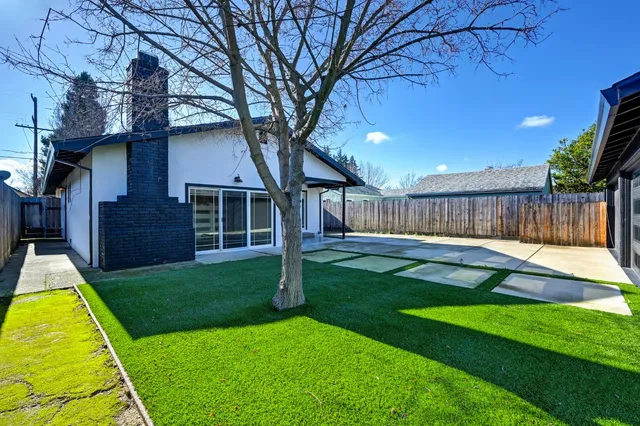 $575,000 | 6915 18th Avenue, Sacramento, CA 95820