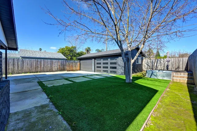 $575,000 | 6915 18th Avenue, Sacramento, CA 95820