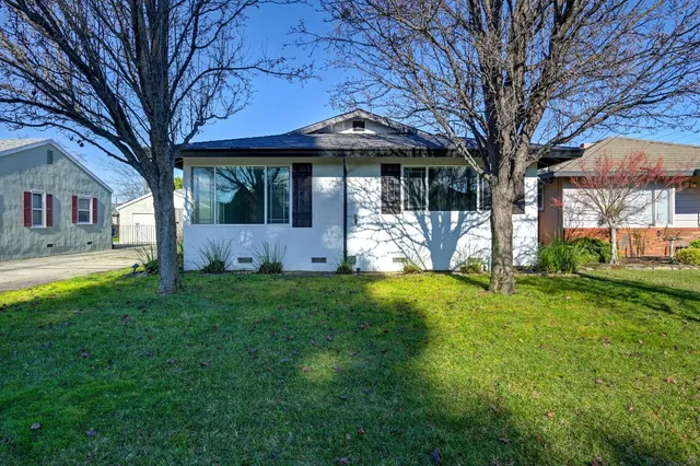 $575,000 | 6915 18th Avenue, Sacramento, CA 95820