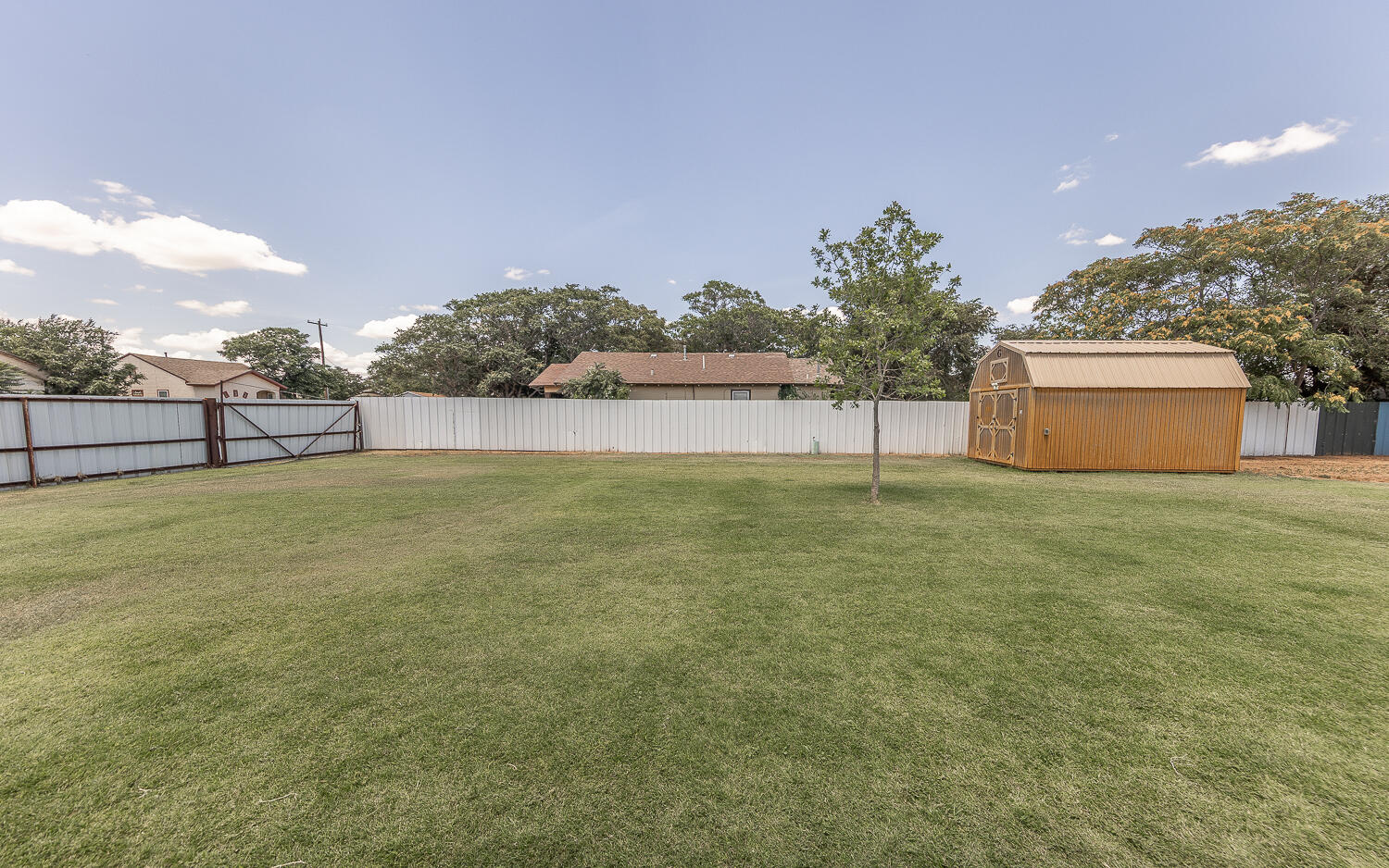 450 South 12th Street Slaton, TX 79364 - Photo 16 of 26 a view of a lake view