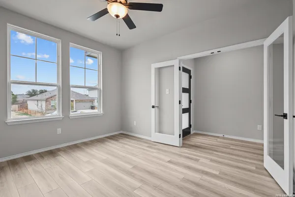 $409,990 | 6510 Lowrie, San Antonio, TX 78239