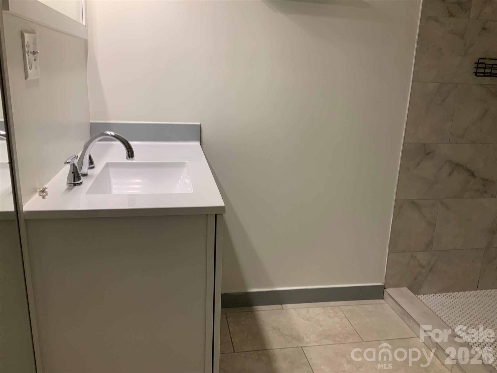 44 Rathfarnham Road Asheville, NC 28803 - Photo 34 of 38
