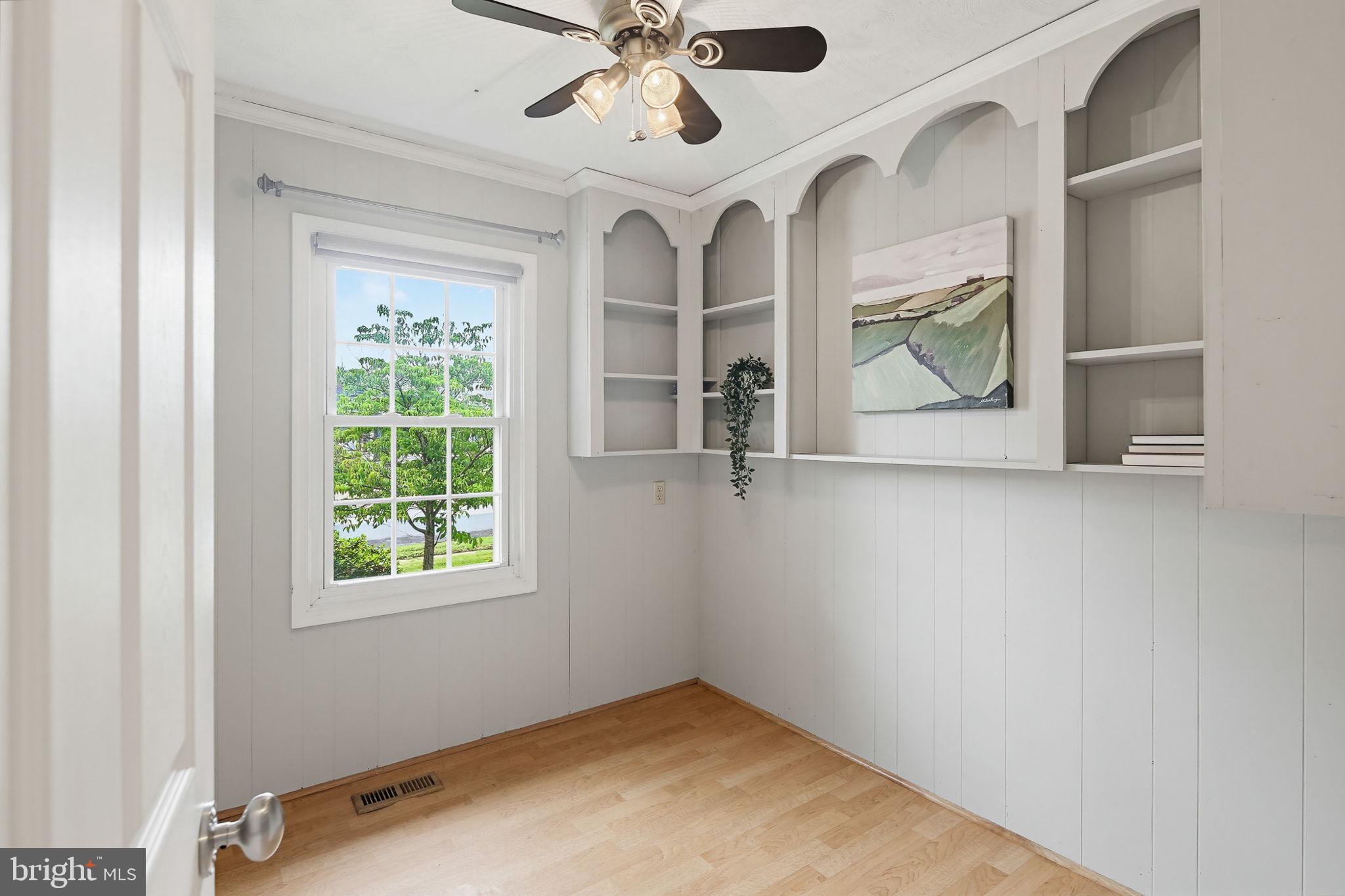 1124 Wynbrook Road Glen Burnie, MD 21060 - Photo 22 of 32 Bright, airy room with charming details.