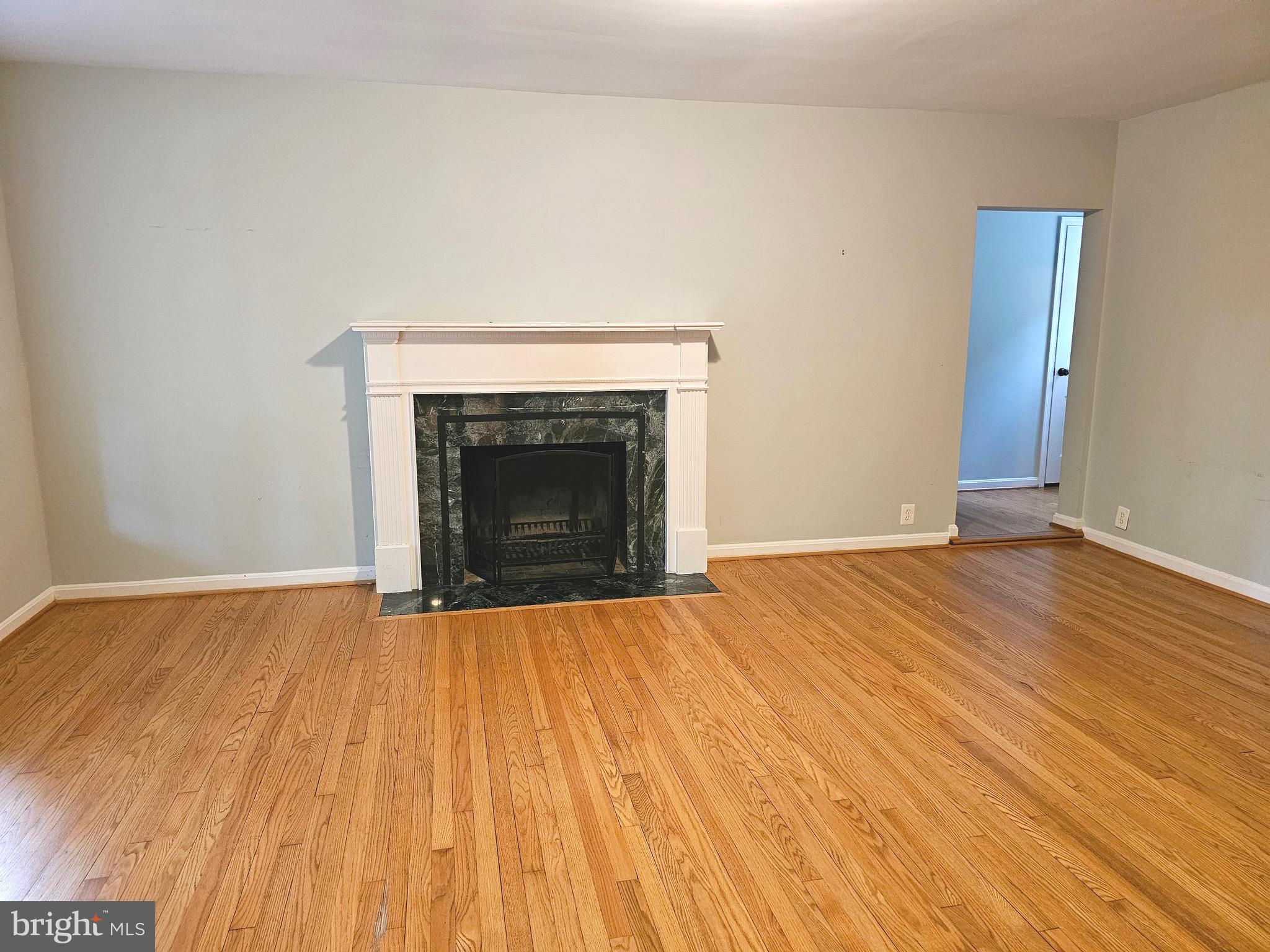 9126 Old Courthouse Road Vienna, VA 22182 - Photo 6 of 11