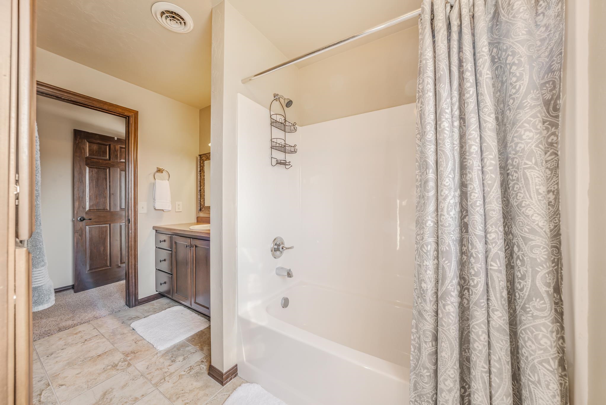 1072 Willis Way Appleton, WI 54913 - Photo 15 of 29