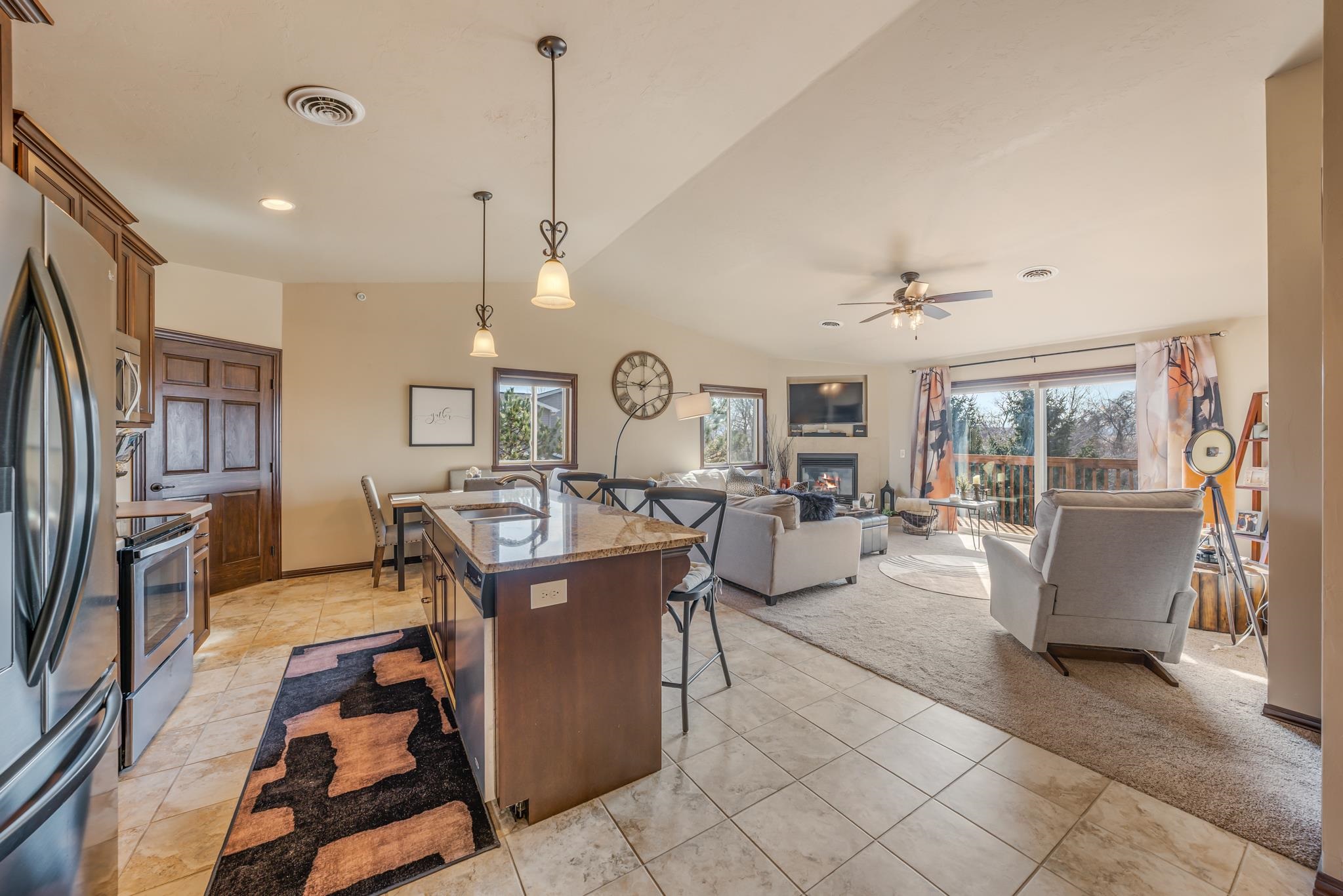 1072 Willis Way Appleton, WI 54913 - Photo 5 of 29