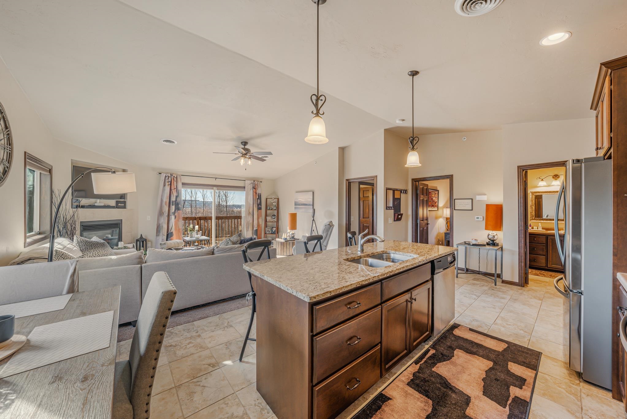 1072 Willis Way Appleton, WI 54913 - Photo 6 of 29