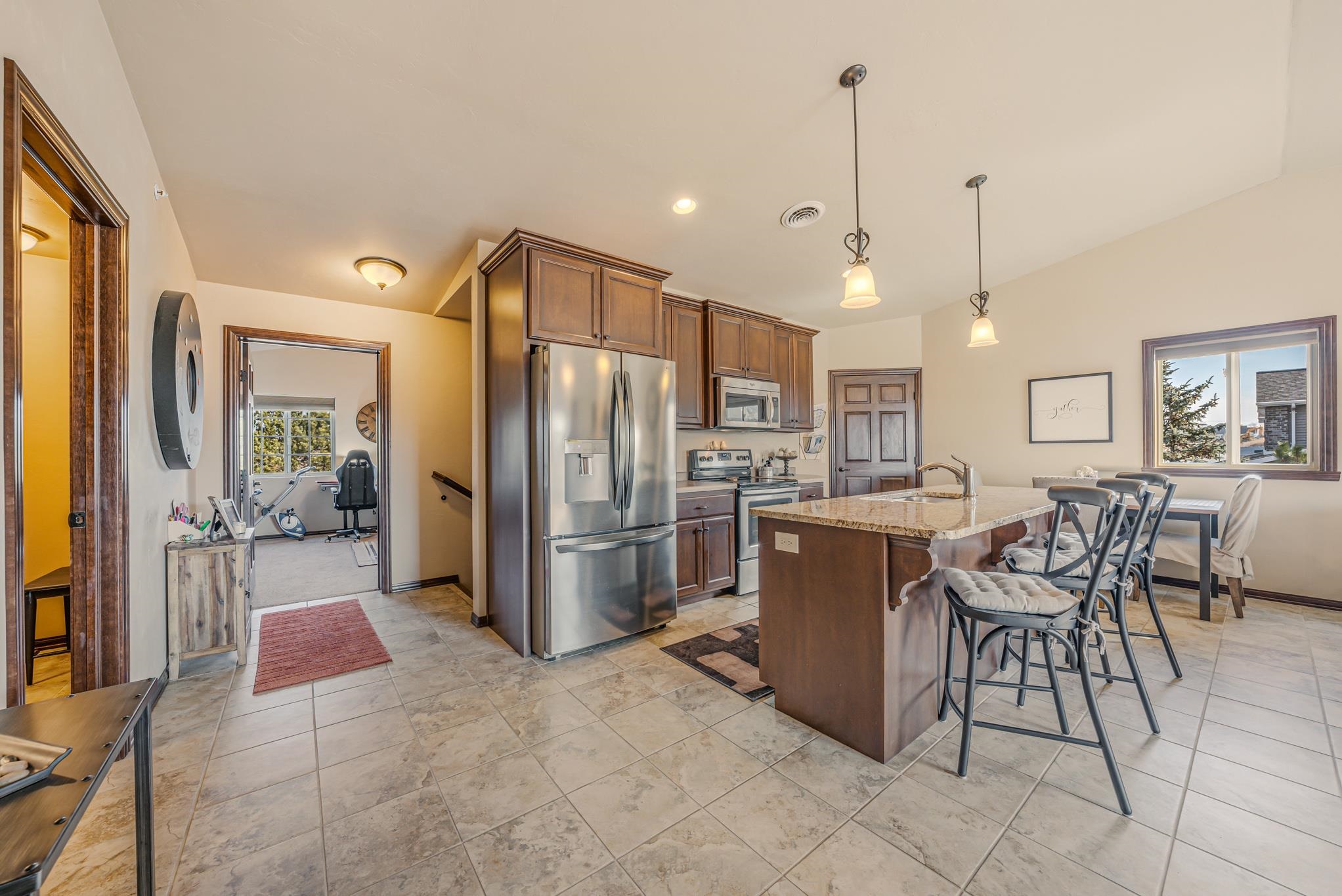 1072 Willis Way Appleton, WI 54913 - Photo 8 of 29