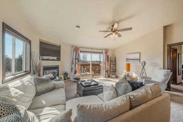 $323,900 | 1072 Willis Way, Appleton, WI 54913
