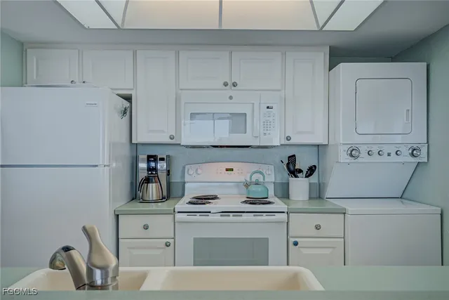 $529,000 | 17080 Harbour Point Drive, Unit 614, Fort Myers, FL 33908