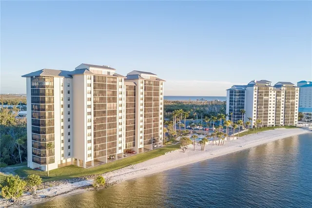 $529,000 | 17080 Harbour Point Drive, Unit 614, Fort Myers, FL 33908