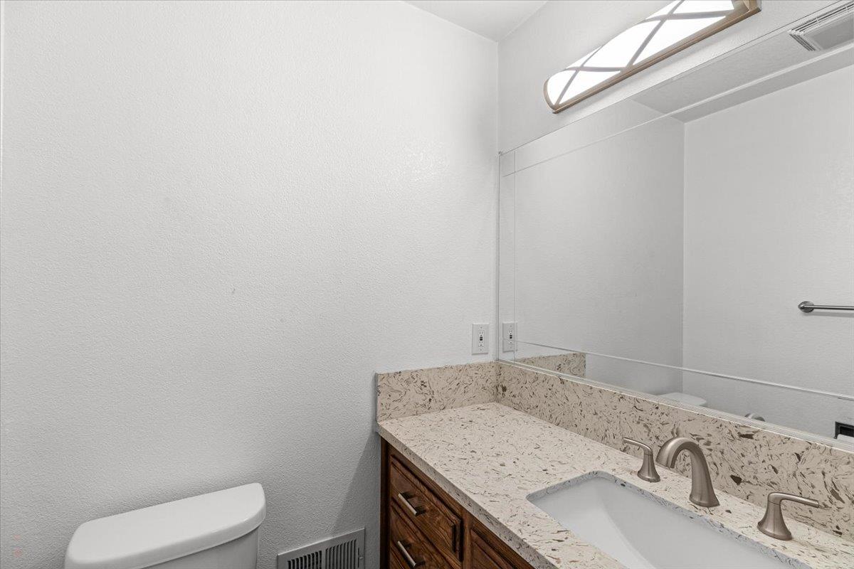 2117 Manitoba Court Modesto, CA 95356 - Photo 25 of 61