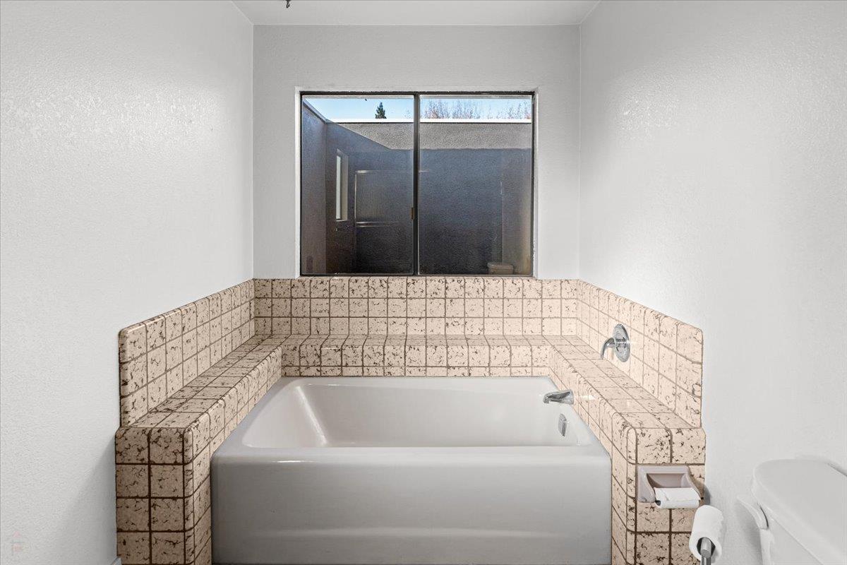 2117 Manitoba Court Modesto, CA 95356 - Photo 39 of 61