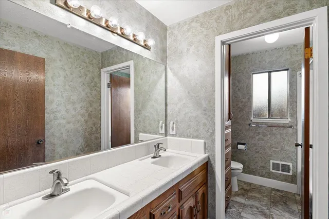 $619,000 | 2117 Manitoba Court, Modesto, CA 95356