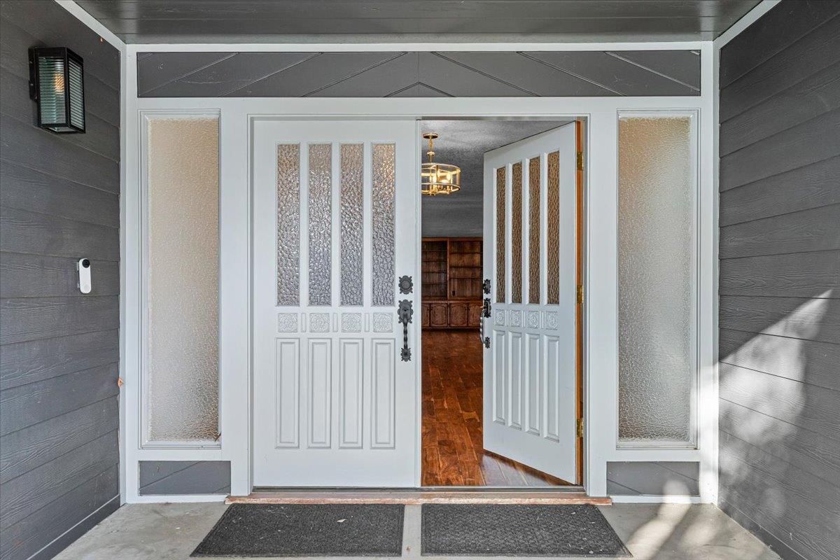 2117 Manitoba Court Modesto, CA 95356 - Photo 6 of 61