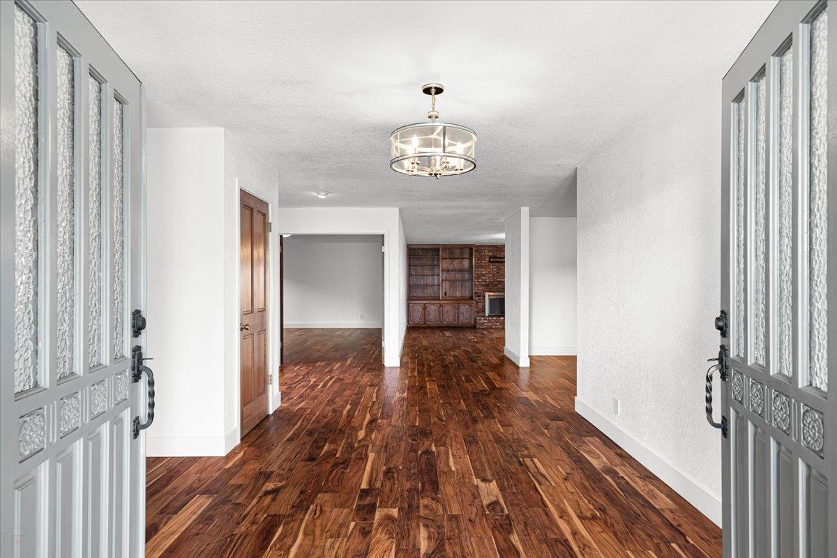 2117 Manitoba Court Modesto, CA 95356 - Photo 7 of 61